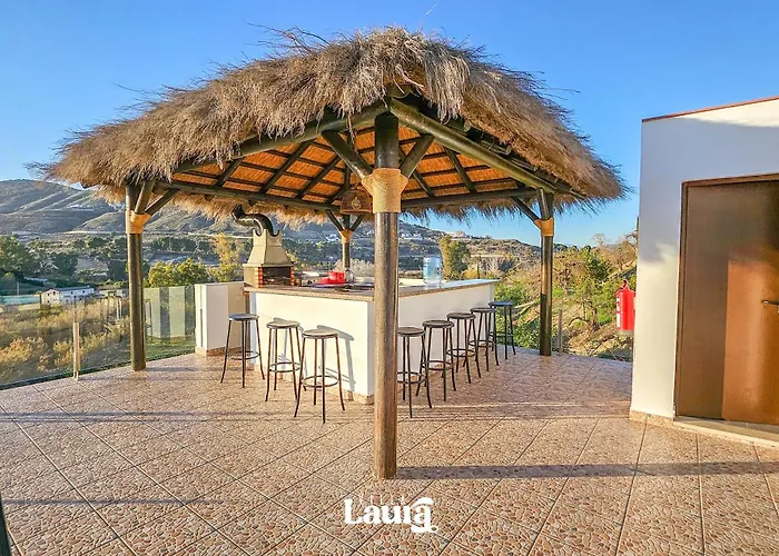 Alquiler de vacaciones: Villa Laura
