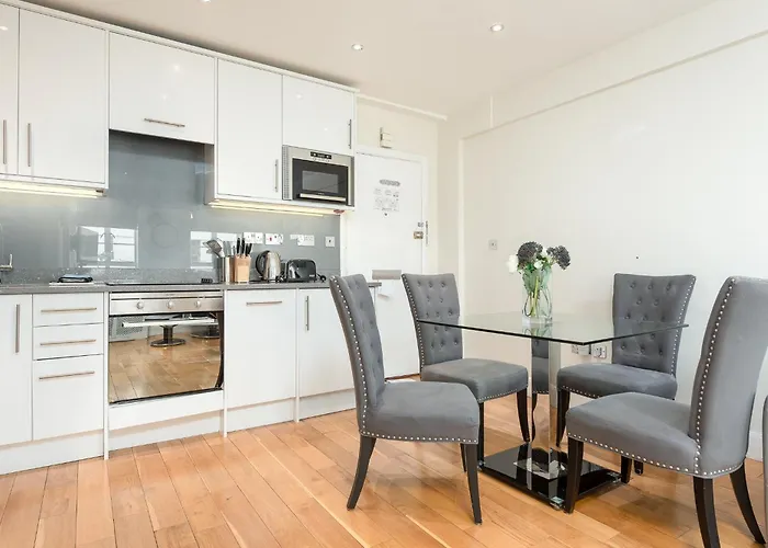 Hotel: Nell Gwynn House Apartment