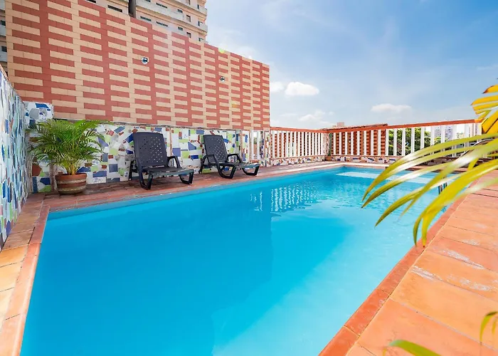 Hotel de 4 estrellas: Villa Santos Apartaestudios