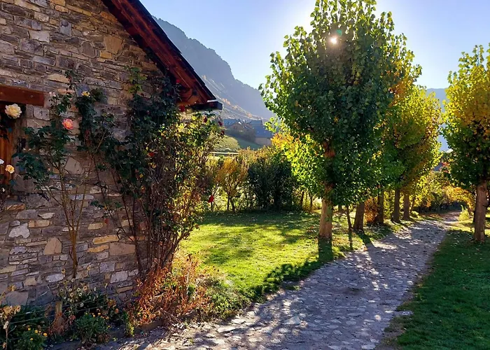 Hotel cerca del colegio: Camping Solau