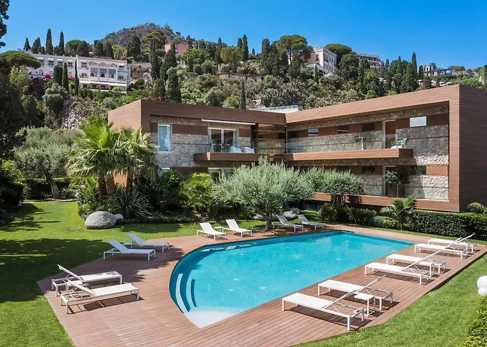 Isola Bella Infinity Suites