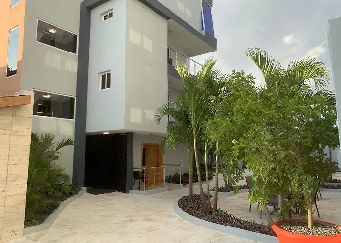 Resort: Halibut Hotel