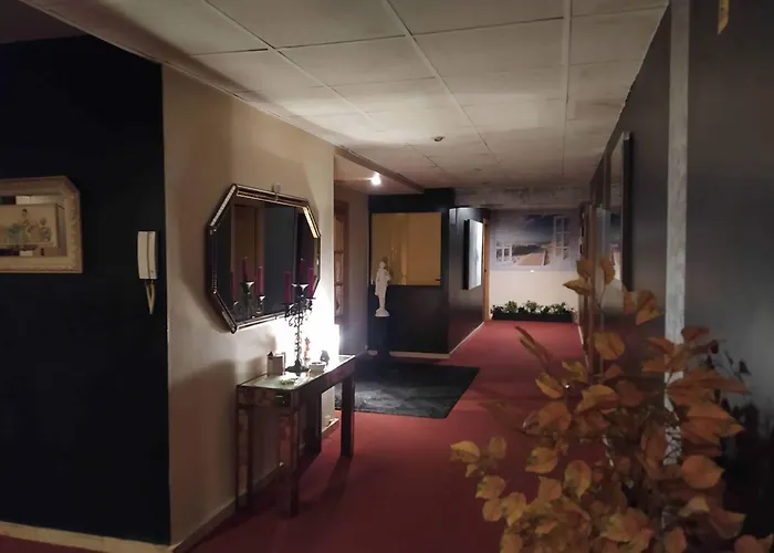 Hoteles con Jacuzzi Hostal Happystay