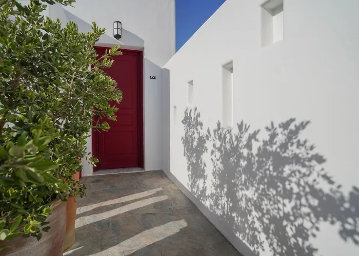  23 Mykonos