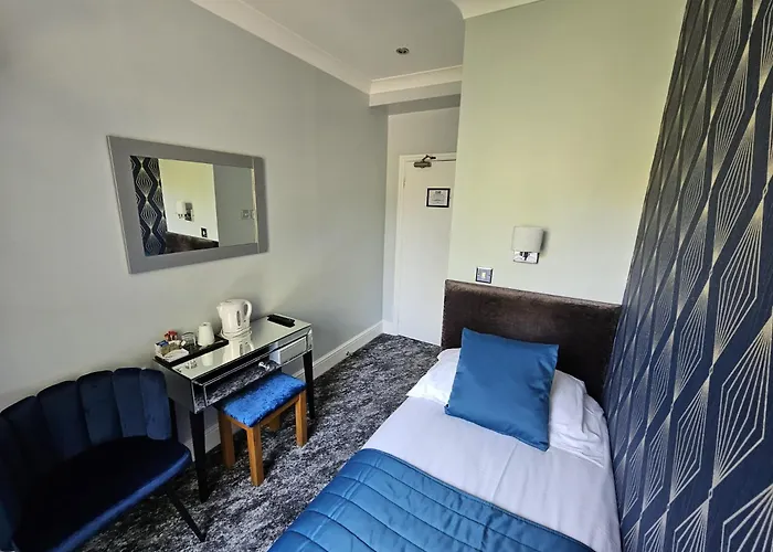 Hotel con tenis: Mentone Hotel