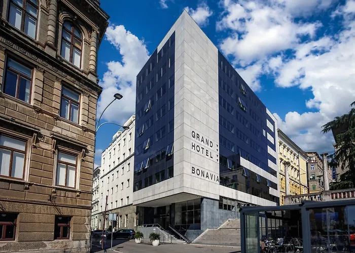 Grand Hotel Bonavia Rijeka admite animales