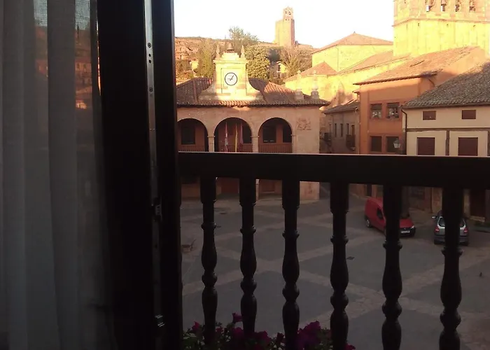 Apartamentos La Alborada Medieval