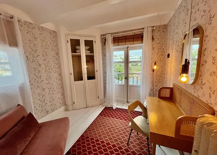 B&B: The Pearl - Marbella