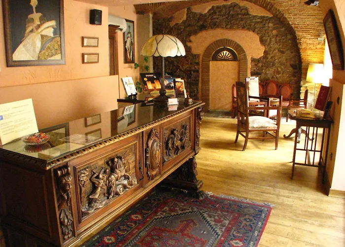 Hotel céntrico: Hotel Don Carlos Cáceres