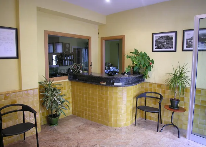  Hostal L'Alba