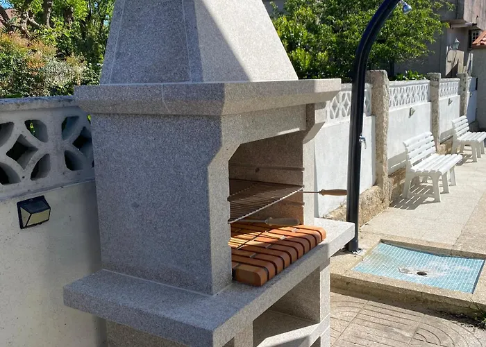 Chalet: Casa con Piscina cerca de la playa