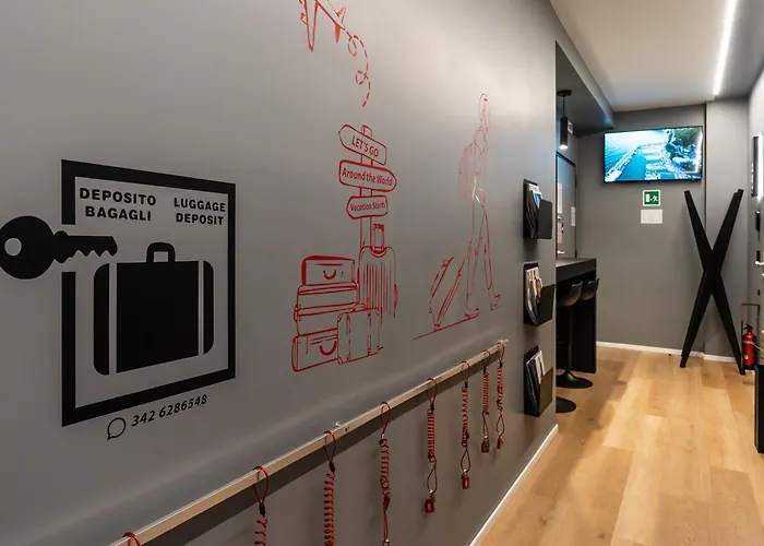 Hotel Spa: Contemporaneamente 147 - Modern&Comfort Rooms