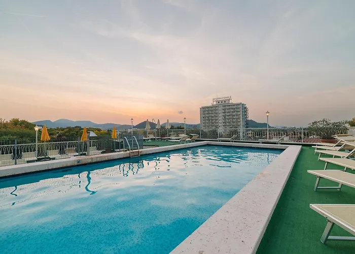 Hotel de 4 estrellas: Hotel Terme Roma