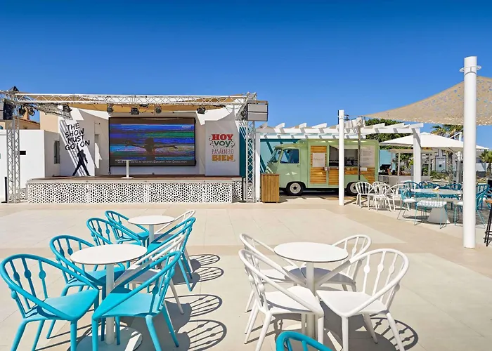 Hotel familiar: Occidental Torremolinos Playa