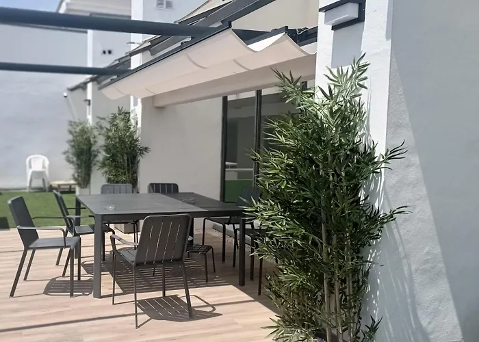 Hotel cerca del colegio: Alojamientos Universitarios Resa Hipatia