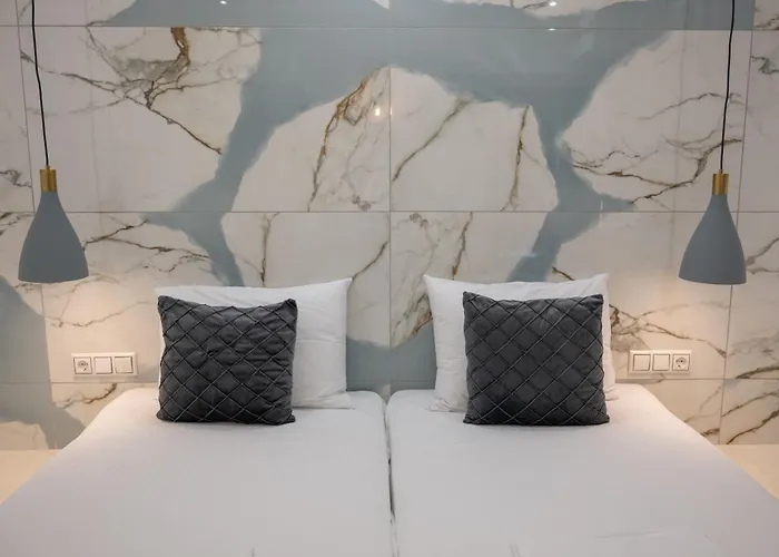 Katerina Roza Studios - Heartfelt Hospitality In The City