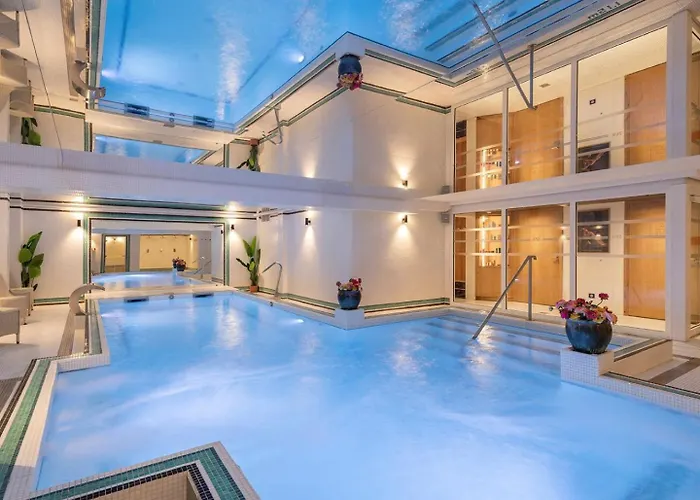 Hotel boutique: Grand Tonic Hotel & Spa Nuxe