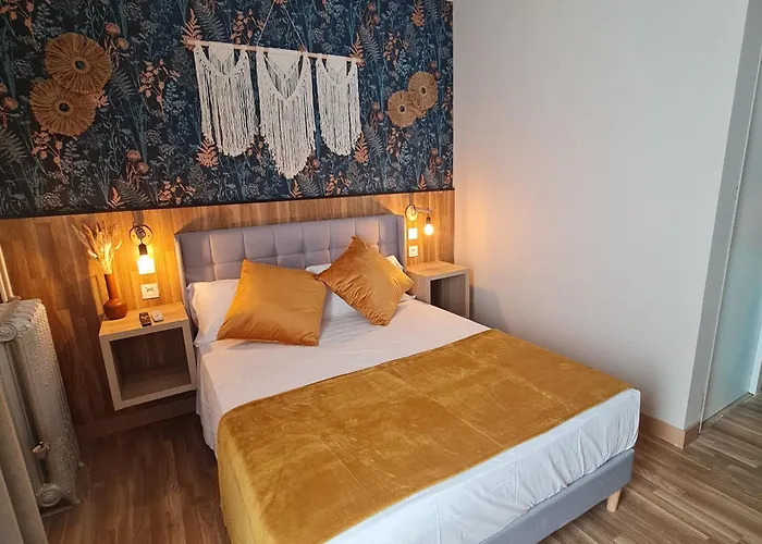 Hotel de 4 estrellas: Hostal Luxury Green Madrid Gran Vía