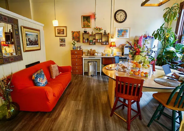 Albergue: Interfaith Retreats