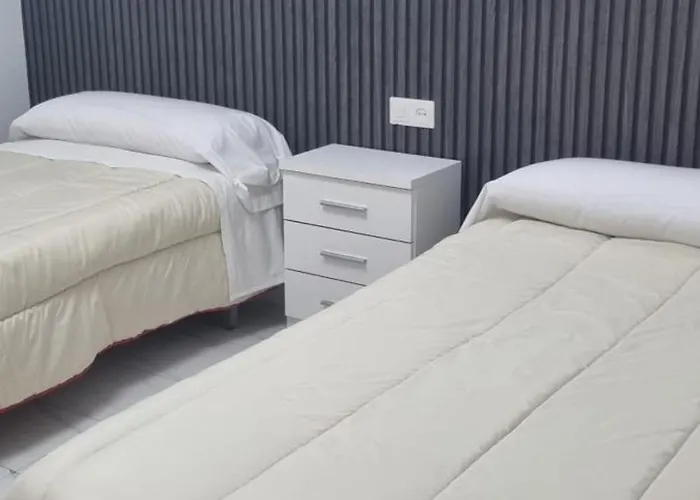 Hostal Las rejas