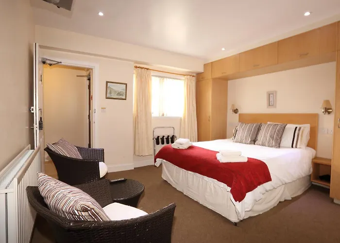 Star Hotel