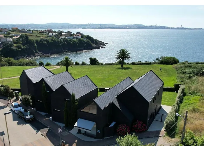 Hotel de 3 estrellas: Cabañas de Canide