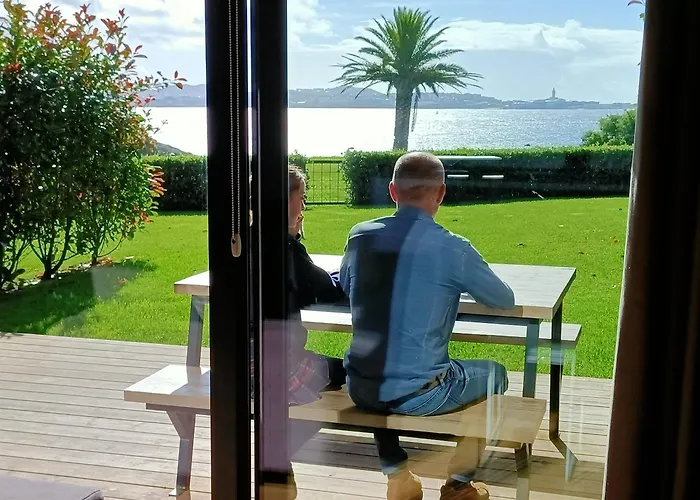 Hotel de 3 estrellas: Cabañas de Canide