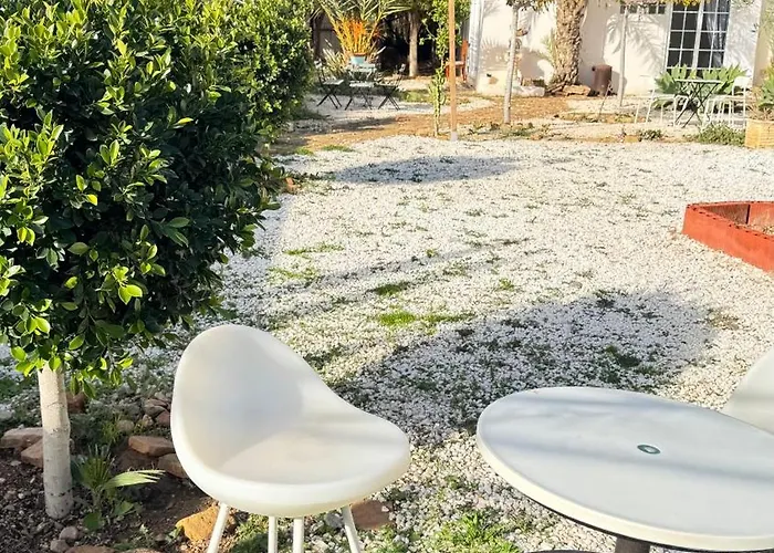 Hotel cerca del colegio: La Burbuja Cartagena