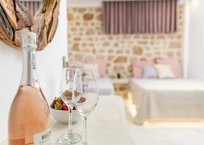 Katerina Roza Studios - Heartfelt Hospitality In The City