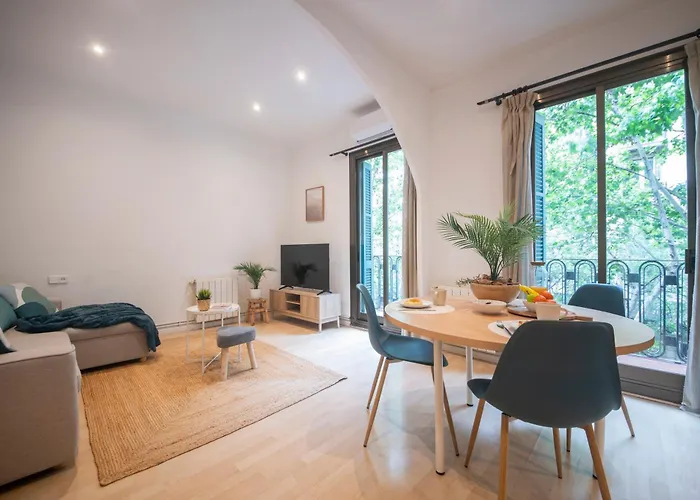 One Bedroom Apartment in Carrer Aragó