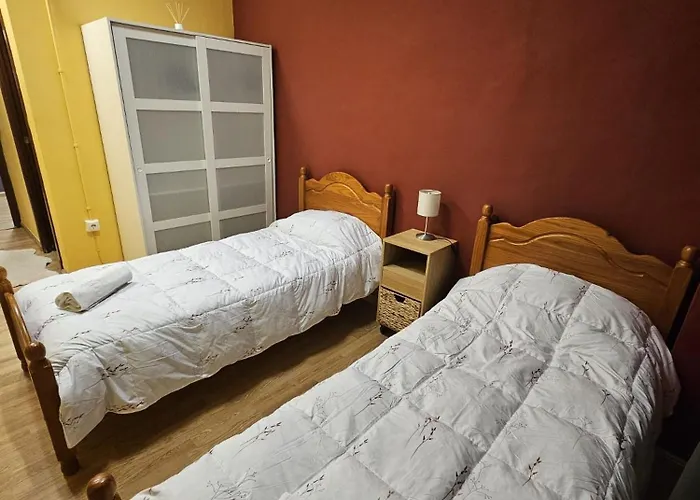 Hotel cerca del colegio: Albergue Pirenarium