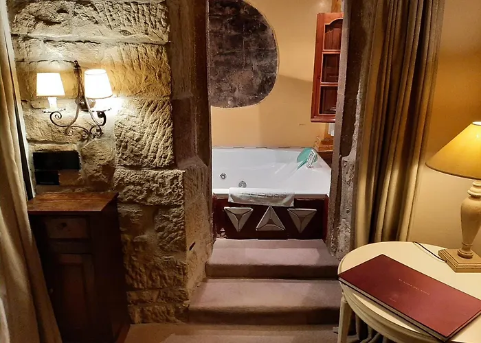 Hotel: Hotel Castillo El Collado