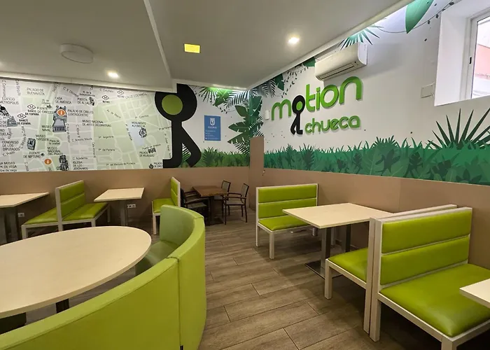 Hotel cerca del colegio: Motion Chueca Hostel