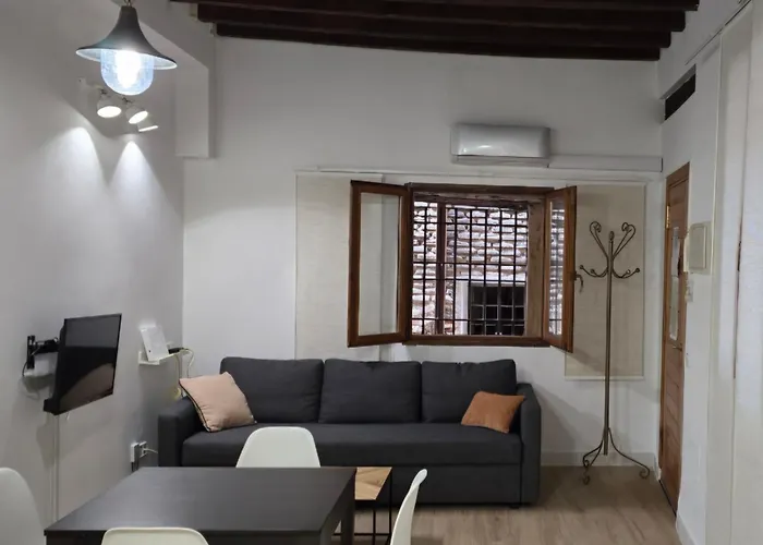 Toledo Locum-CON PARKING GRATIS