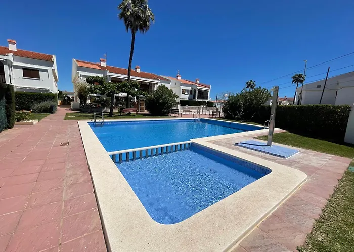 Hotel cerca del colegio: Cala Puntal