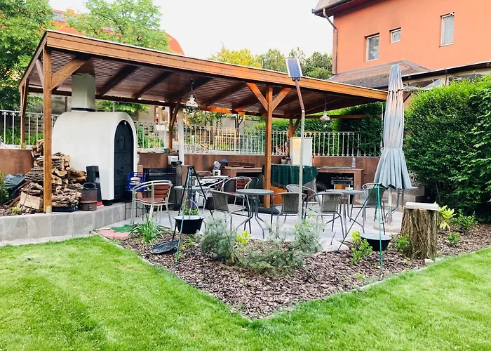 Le Rose Suites & Park Hotel