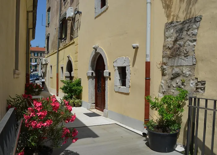 Hotel céntrico: Old Town Inn