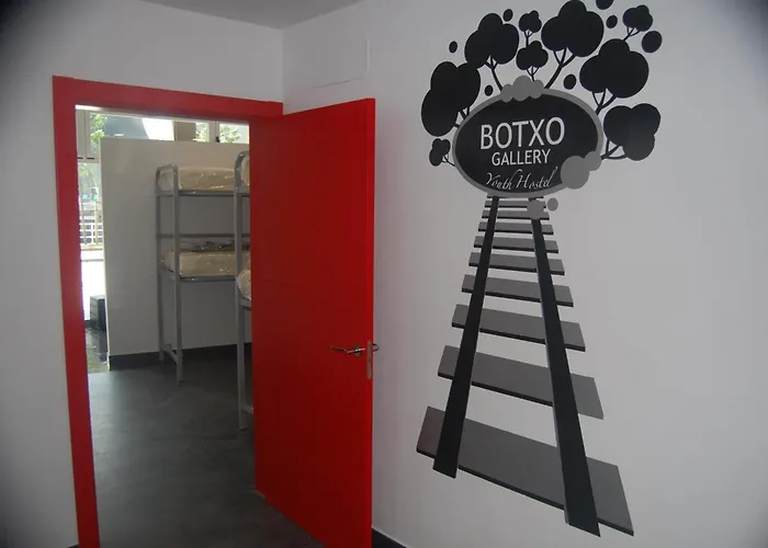 Hotel cerca del colegio: Botxo Gallery - Youth Hostel Bilbao