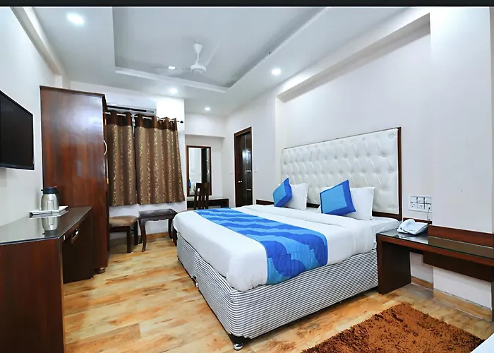 Prime Hotel Star View'Near Rk Ashram Metro'5Min From New Delhi Railway Station And Connaught Place