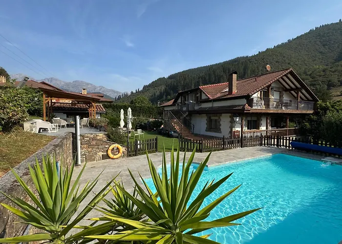 Apartamentos Rurales Valverde