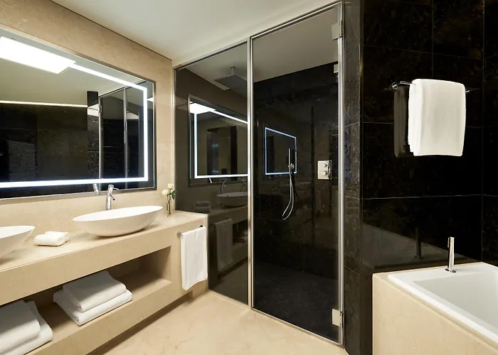 Hotel con vistas: Excelsior Hotel Gallia, A Luxury Collection Hotel, Milan