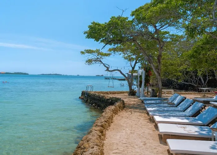 B&B: Fragata Island House