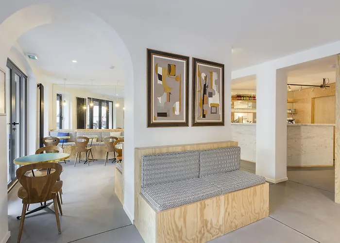 Hotel Montholon