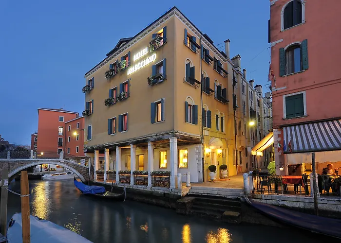 Hotel de playa: Hotel Arlecchino