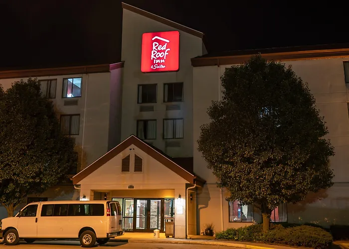 Red Roof Inn & Suites Indianapolis Airport