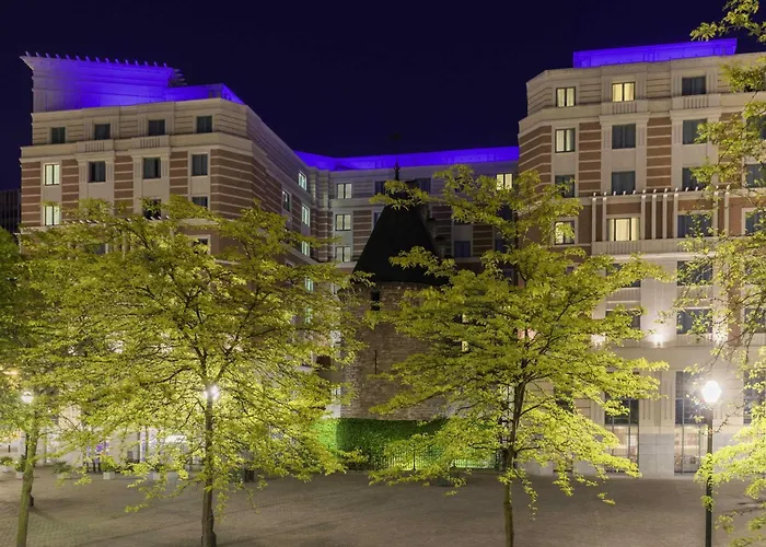 Hotel de 4 estrellas: Novotel Brussels City Centre