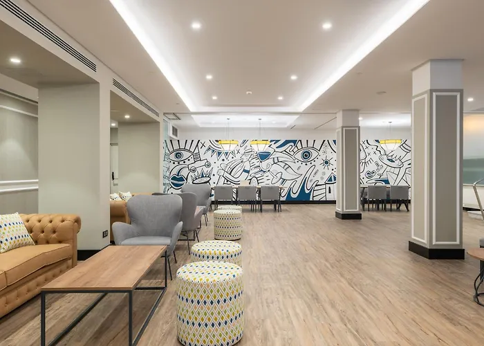 Hotel de 4 estrellas: Hotel Livvo Fataga