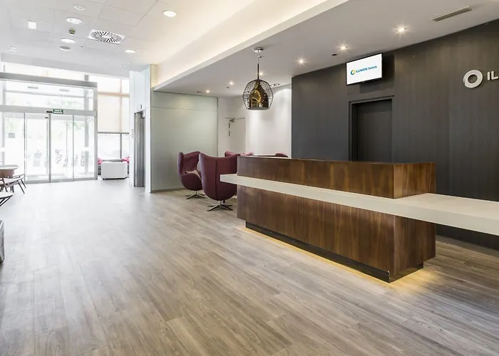 Hotel de playa: Ilunion Valencia 3