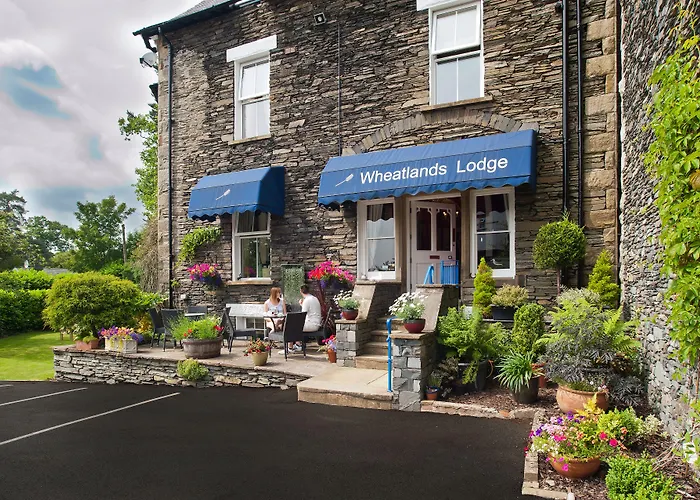 Wheatlands Lodge-Windermere - Award Winning - Adult Only - Free Car Park-Free Off Site Health Club Access