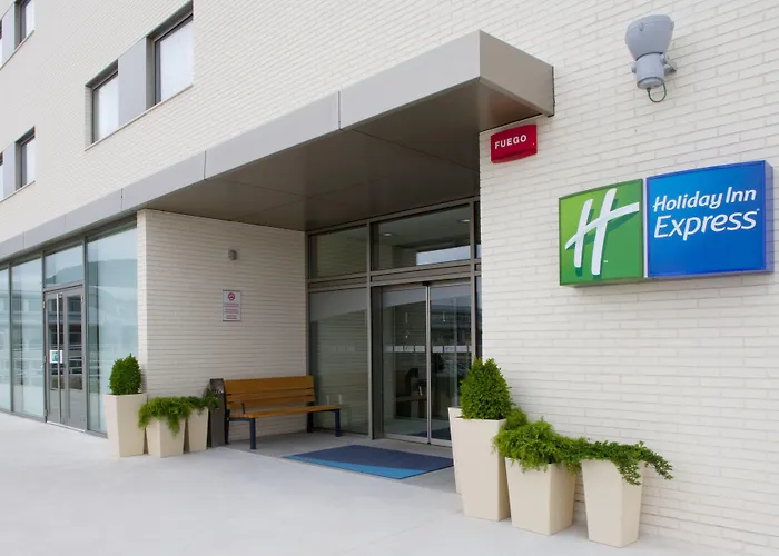 Hotel: Holiday Inn Express Vitoria By Ihg